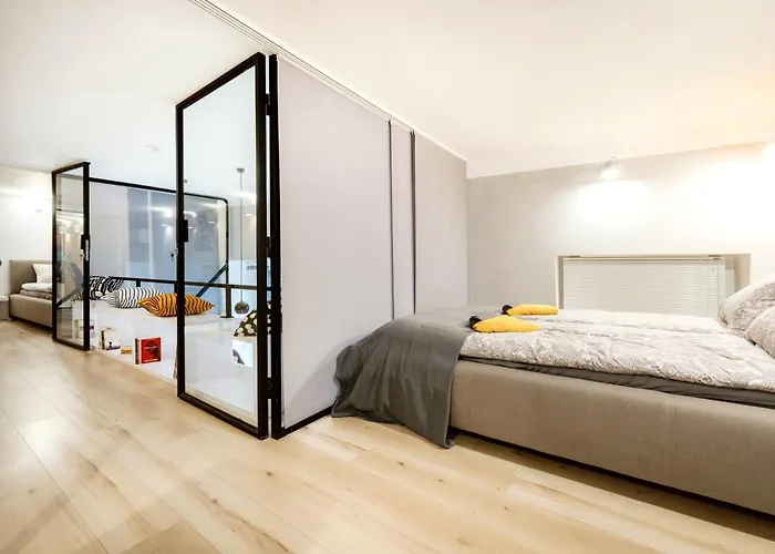 Pasarela Loft Apartment *